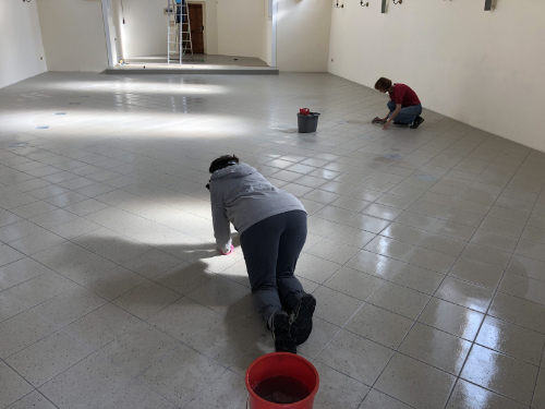 oprava podlahy v kostele (rok 2019)