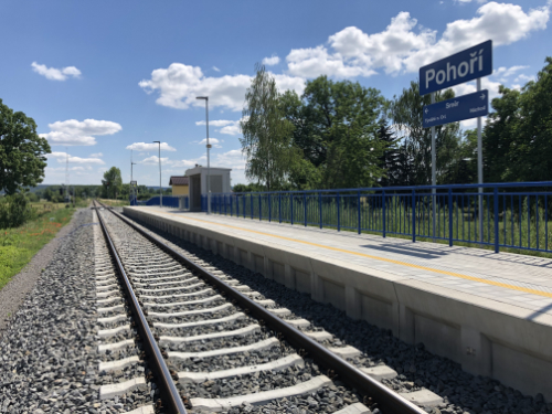 Dokončená zastávka vlaku v Pohoří (rok 2019)