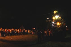 zpívání pod Vánočním stromem (rok 2007)