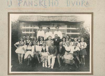 vesel nrodn opereta U panskho dvora (rok 1939)