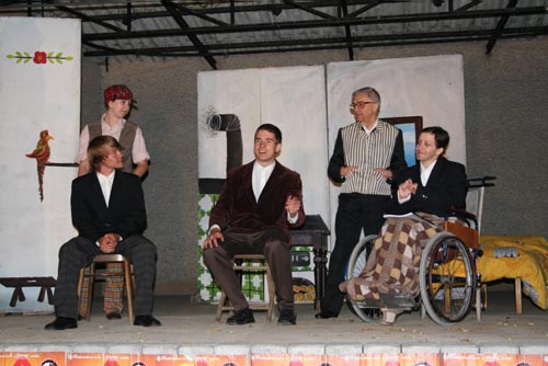 divadelní představení Járy Cimrmana ZÁSKOK  (rok 2011)