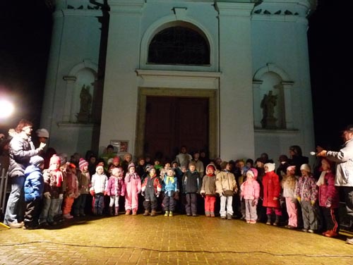 Vánoční zpívání dětí (rok 2012)