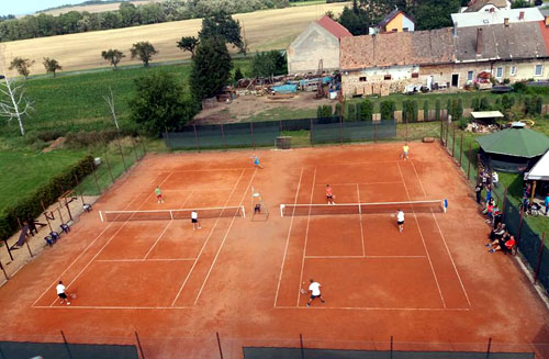 Posvícenský tenisový turnaj ve čtyřhrách (rok 2017)